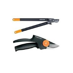 Tijera 2 Manos Bypass 45 cm FISKARS 